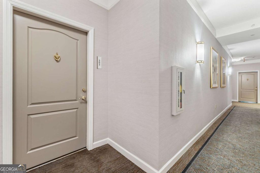 Photo of 195 14th Street NE #303, Atlanta, GA 30309 (MLS # 10698735)