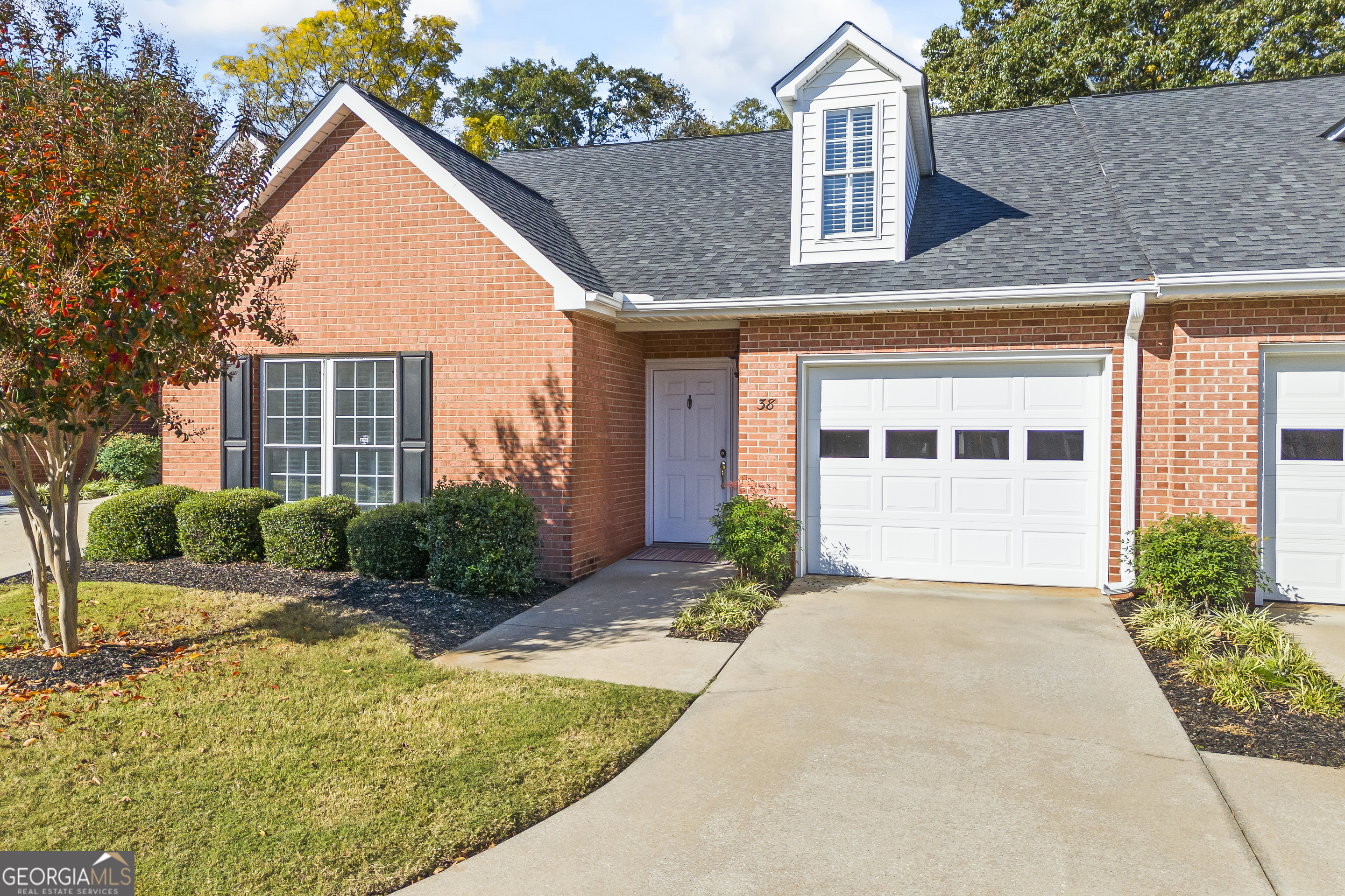 38 Somerset CT