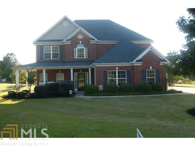 Beautiful 4 bedroom 2.5 bath 2-story home in the coveted OLA school district. Home includes newly remodeled kitchen with gorgeous custom cabinets, granite counter tops and tile back splash. The lower level has new hardwood floors, newly painted walls and see-thru fireplace between the kitchen and family room. The home sits perfectly on a large level lot with sprinkler system and is located in a Crown Community featuring sidewalks, neighborhood pool and USDA zoning for 100% financing.