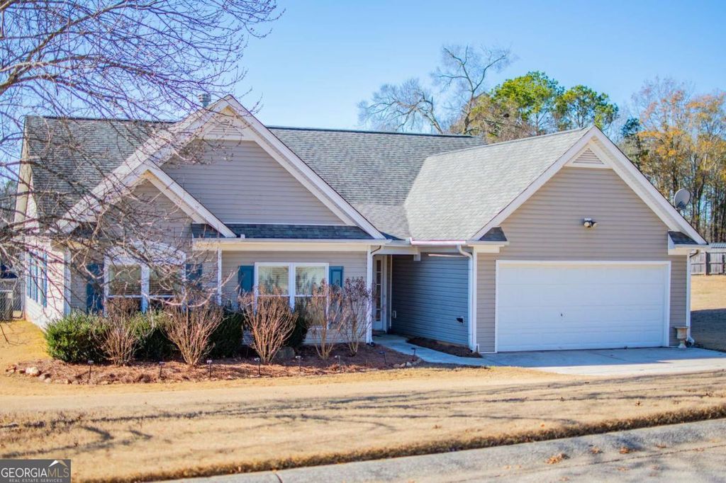 Photo of 226 Hampton Oaks Circle, Villa Rica, GA 30180 (MLS # 10659220)