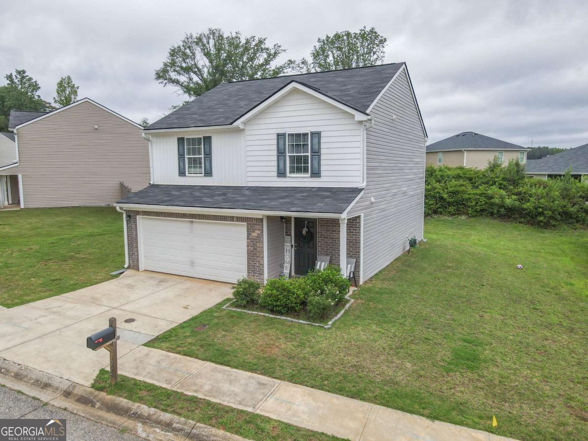 225 Fox Chase WAY