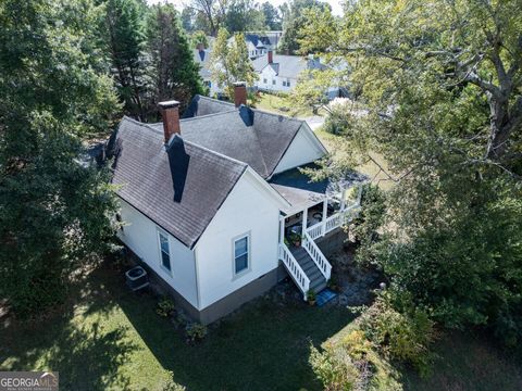 2 N Broad ST Porterdale GA 30014