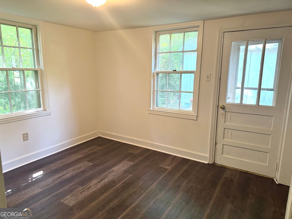 Photo of 15 Casey Street, Newnan, GA 30263 (MLS # 10756292)
