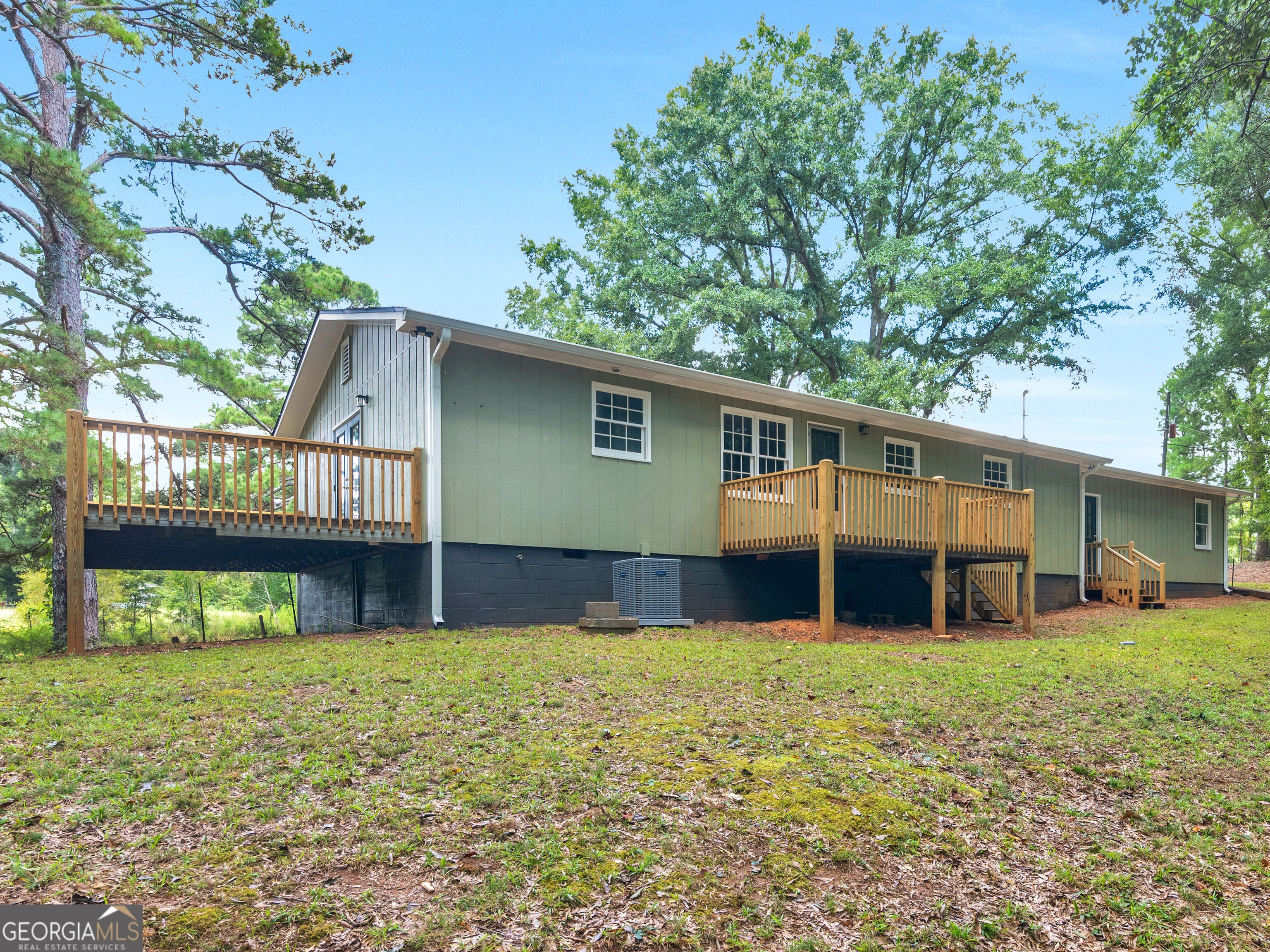 2172 Garner RD