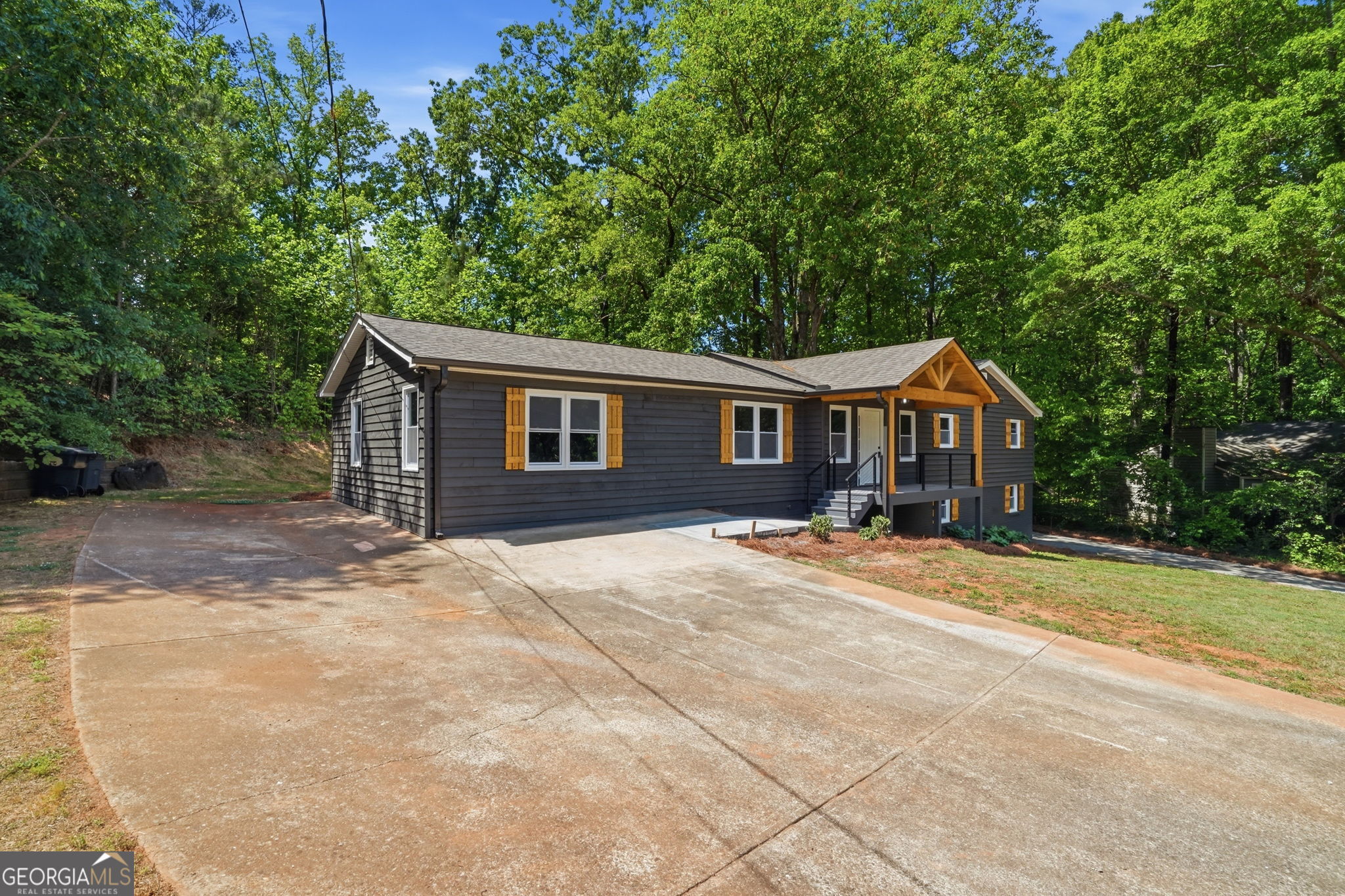 123 Trickum Hills DR