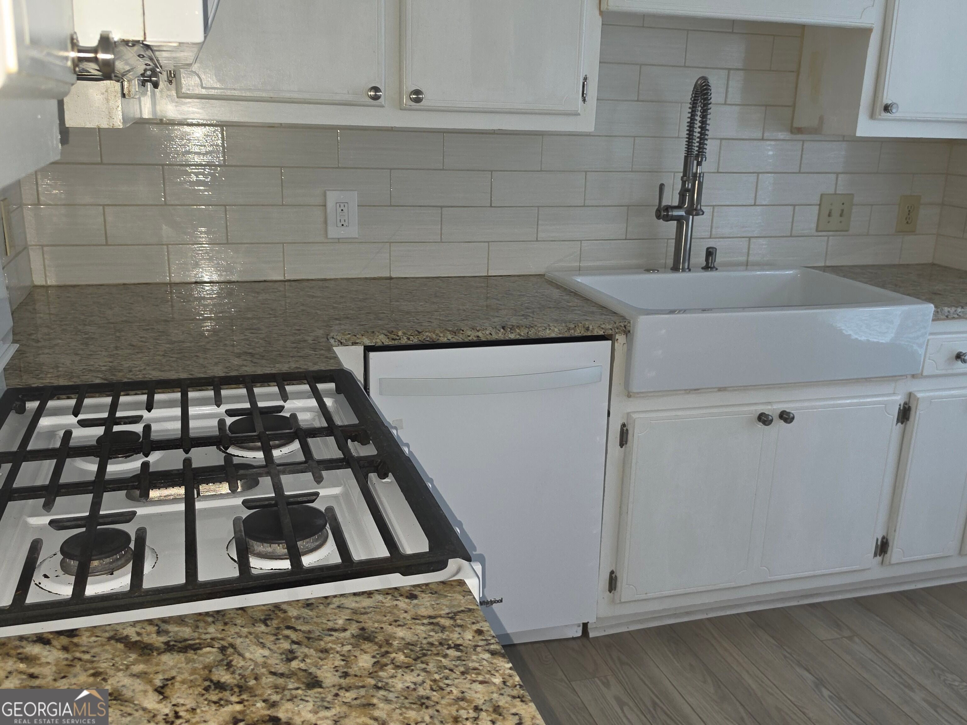 3914 NW Meeting ST NW