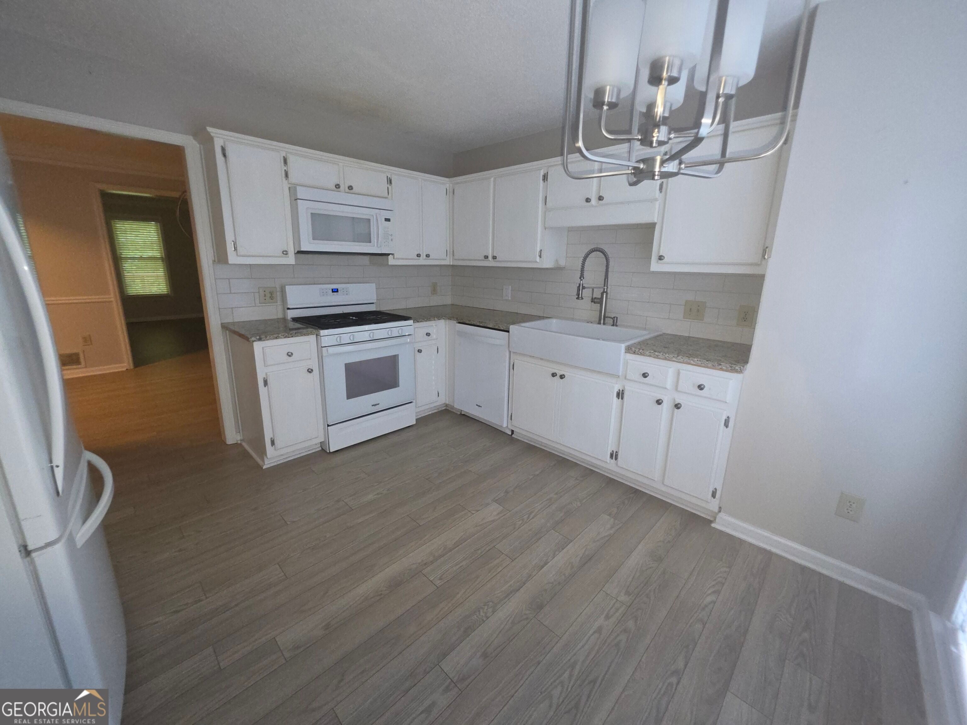 3914 NW Meeting ST NW