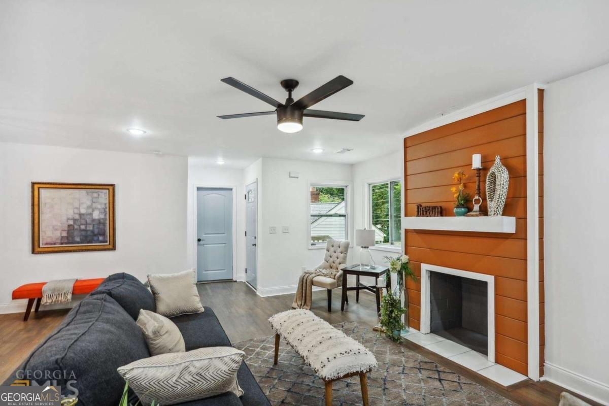 West Lake - Residential Lease