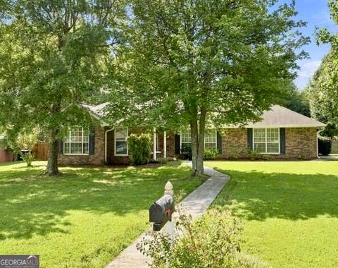 Photo of 24 Boulder Drive NW, Rome, GA 30165 (MLS # 10828190)