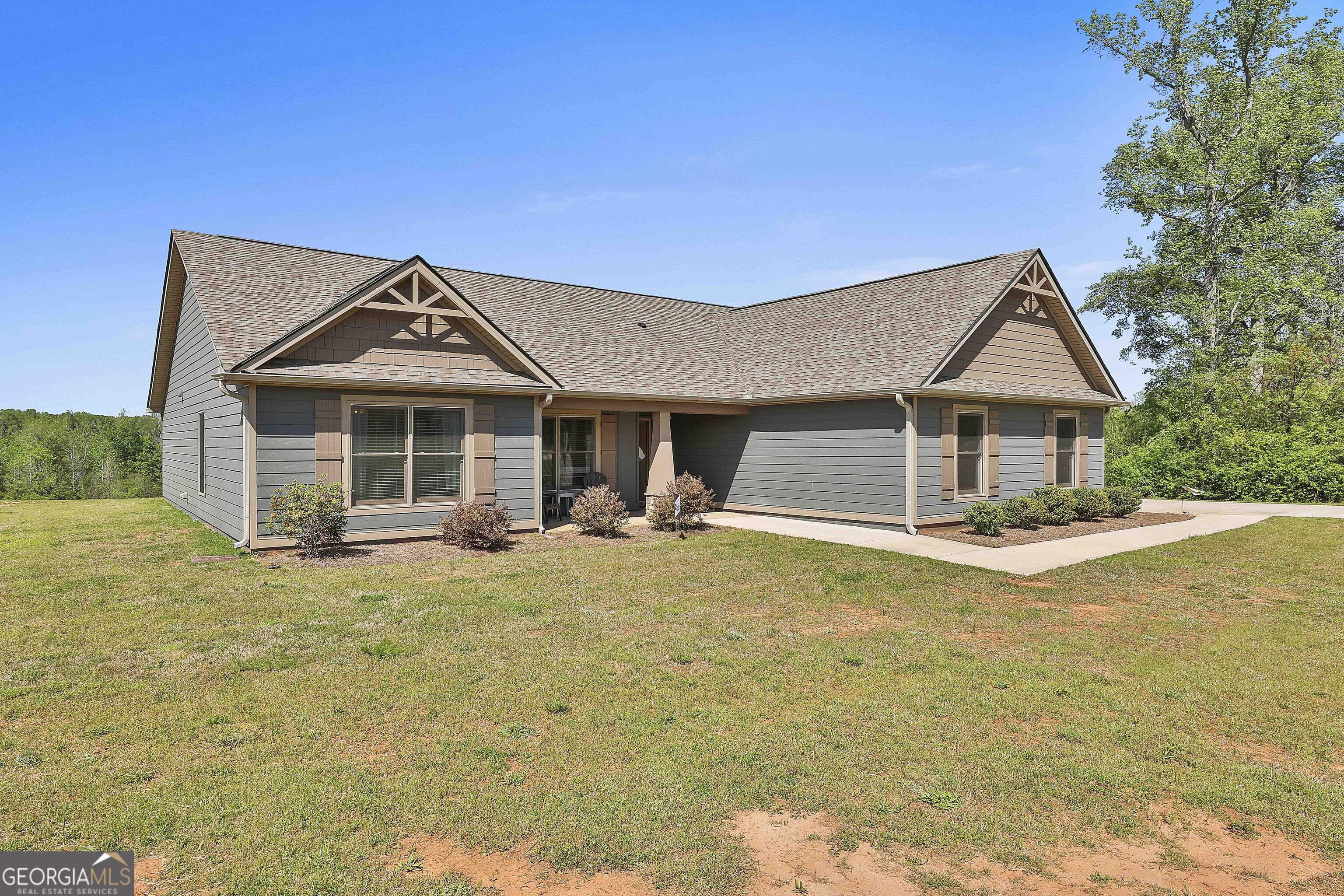 320 Pleasant View DR