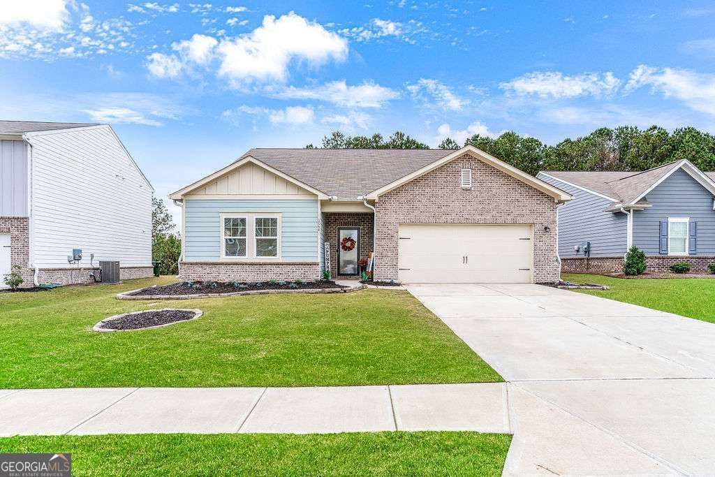 Photo of 1066 Feldman Chase, Loganville, GA 30052 (MLS # 10659649)