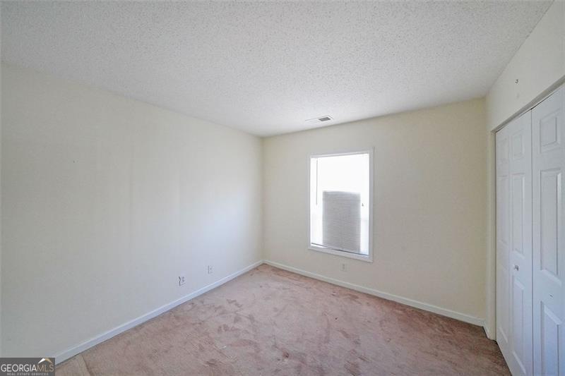 Northlake Manor - Residential