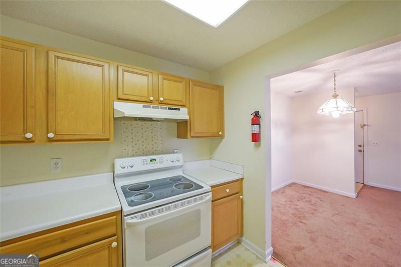 Northlake Manor - Residential