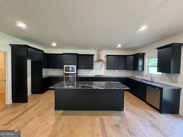 206 Lotus LN 81