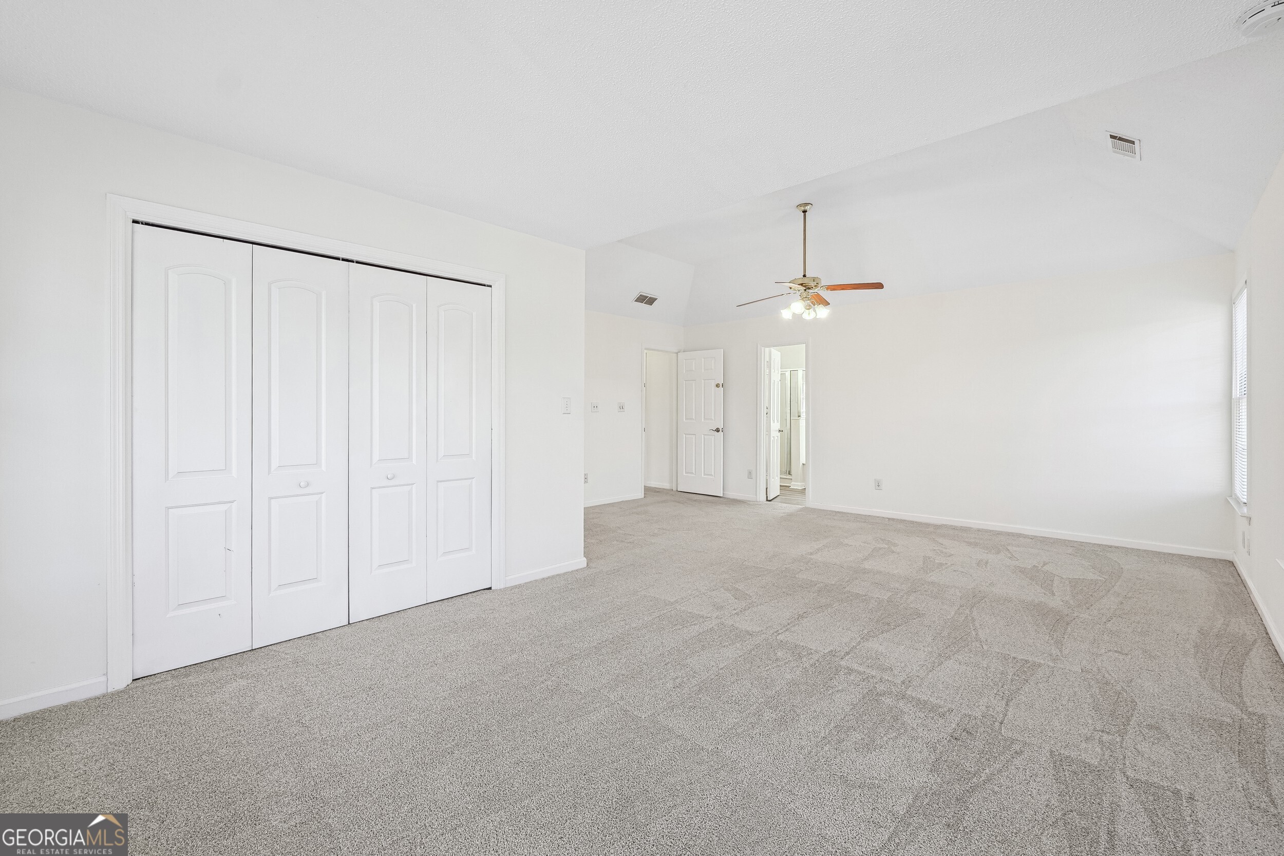 Alpharetta, Georgia 30022, United States, 4 Bedrooms Bedrooms, ,3 BathroomsBathrooms,Residential,Pending,27488