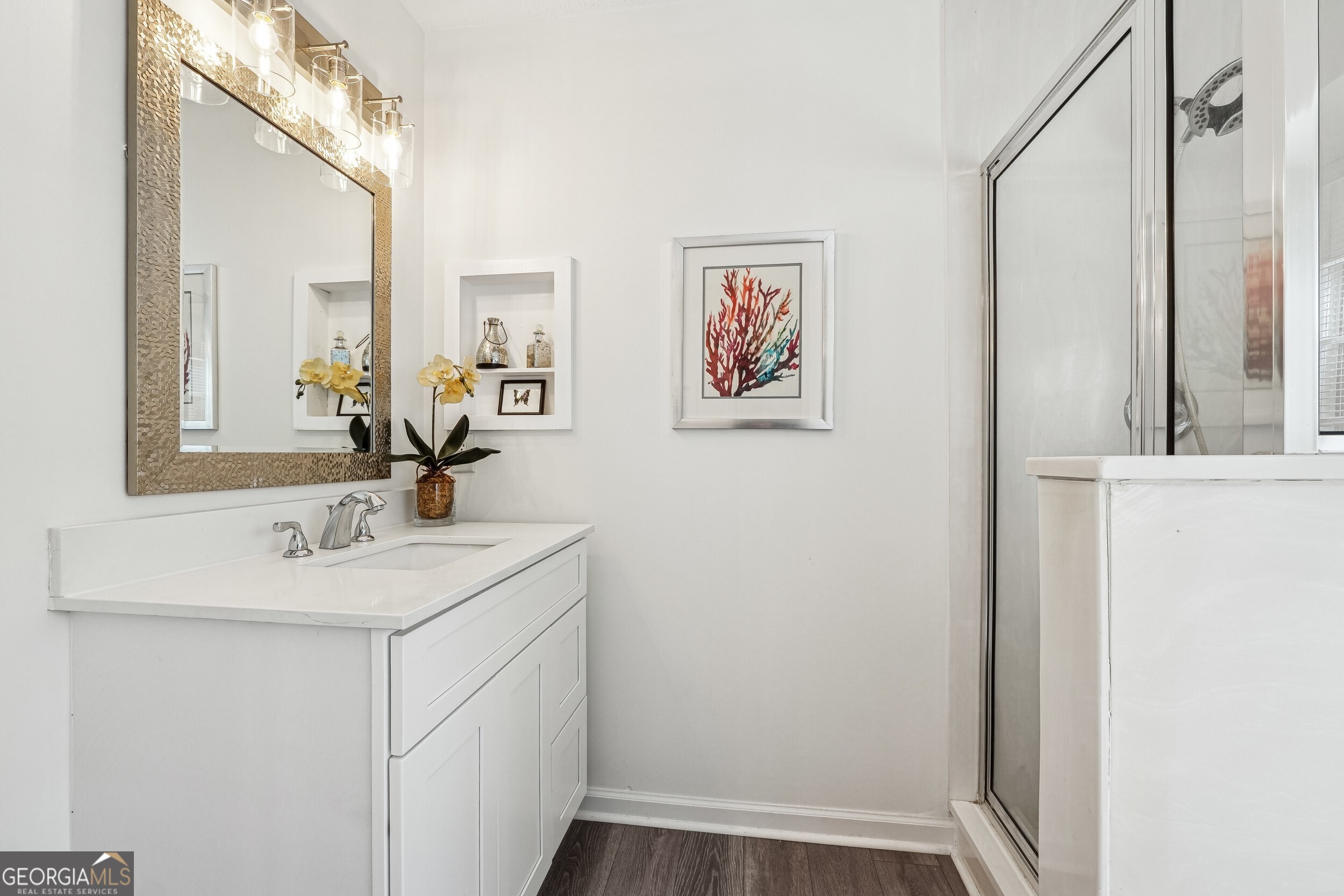 Alpharetta, Georgia 30022, United States, 4 Bedrooms Bedrooms, ,3 BathroomsBathrooms,Residential,Pending,27488