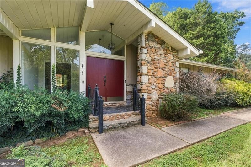 Photo of 3803 Gothic Elm Court, Decatur, GA 30034 (MLS # 10851704)