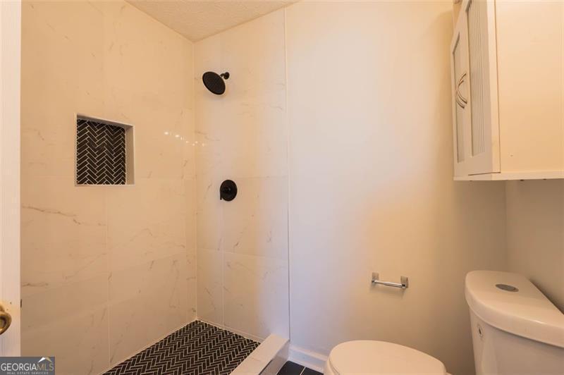 Barrington Hills - Residential Lease