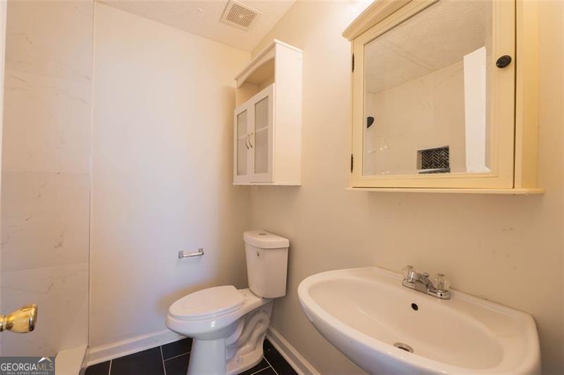 Barrington Hills - Residential Lease