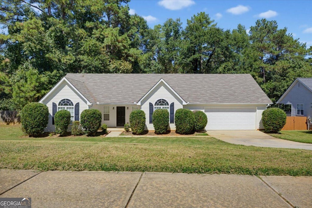Photo of 2625 Hidden Creek Drive, Loganville, GA 30052 (MLS # 10854648)