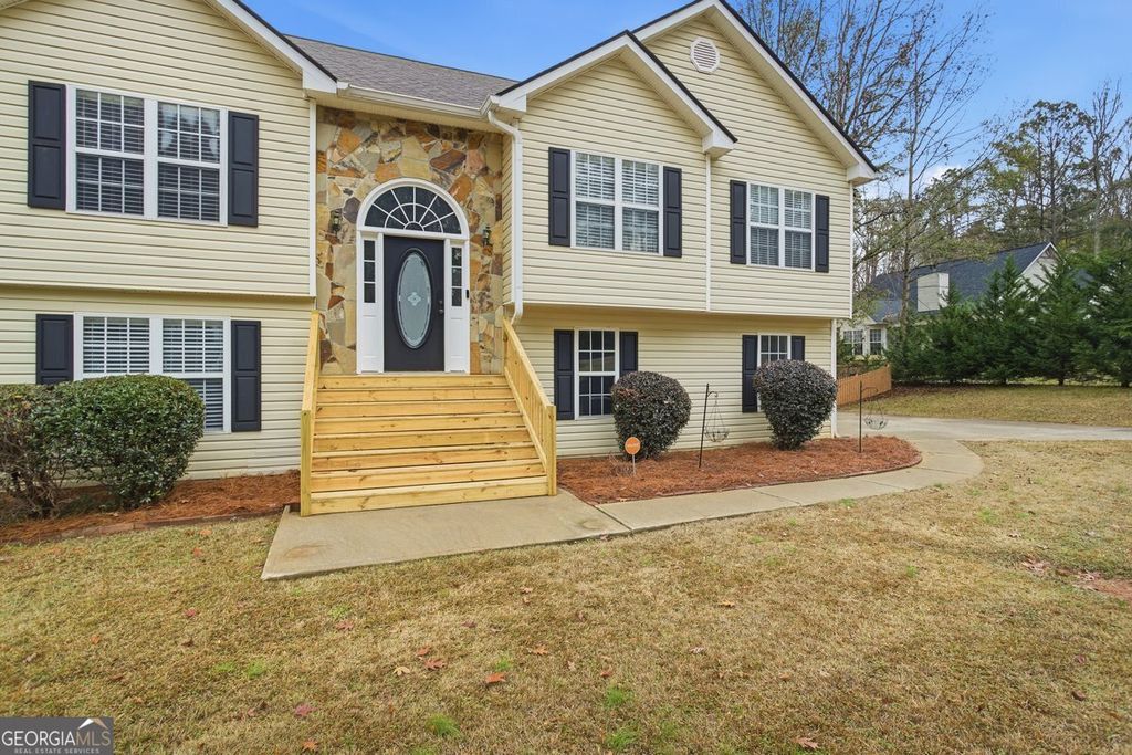 Photo of 295 Eastwood Forest, Covington, GA 30014 (MLS # 10656239)