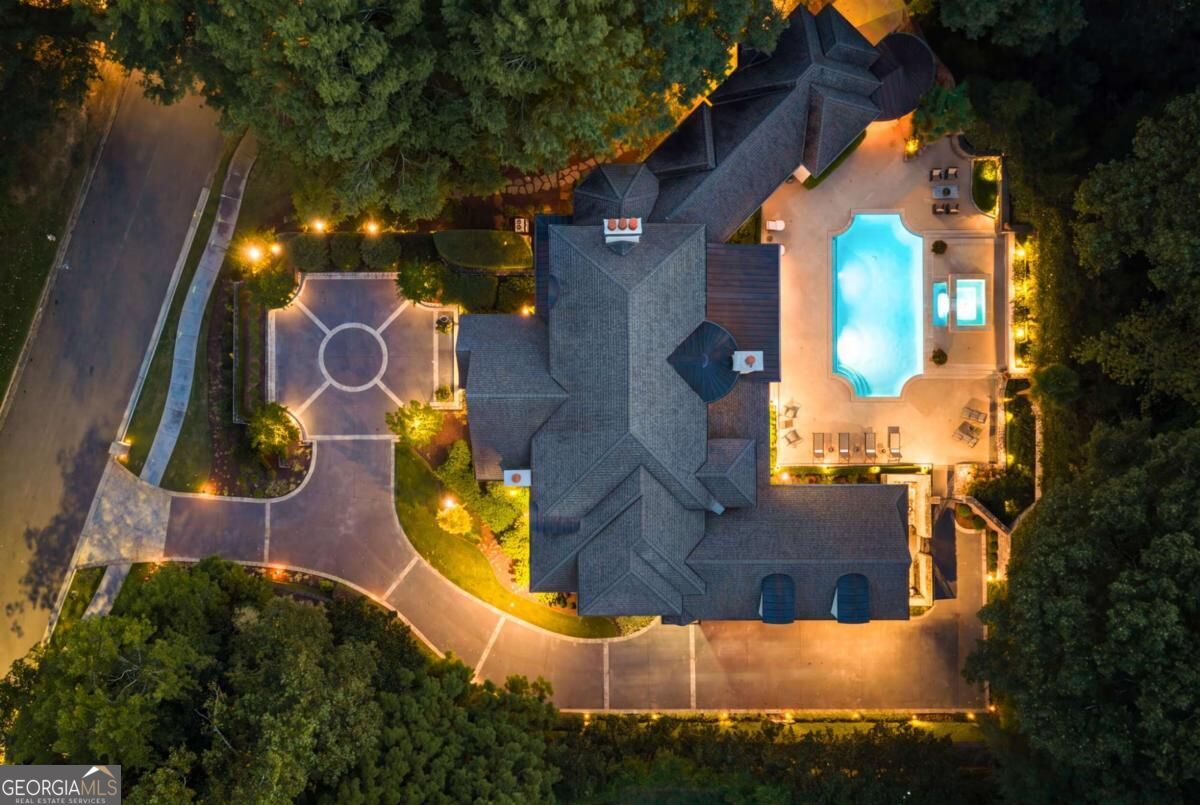 5530 Claire Rose LN