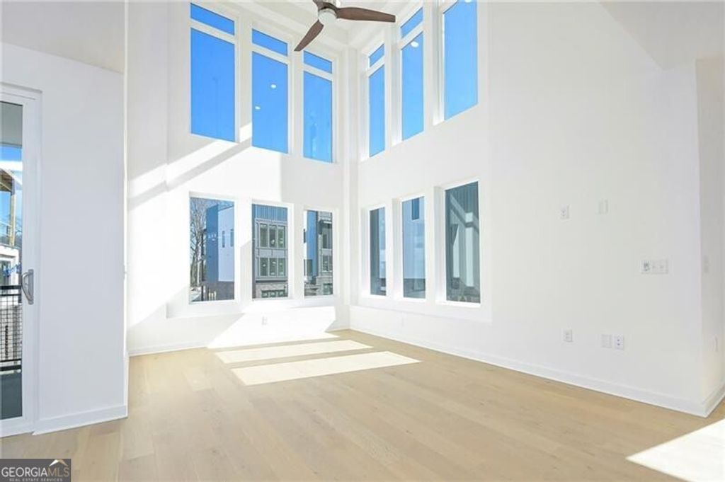 Photo of 1050 Stacks Avenue SE #1510, Atlanta, GA 30315 (MLS # 10667501)