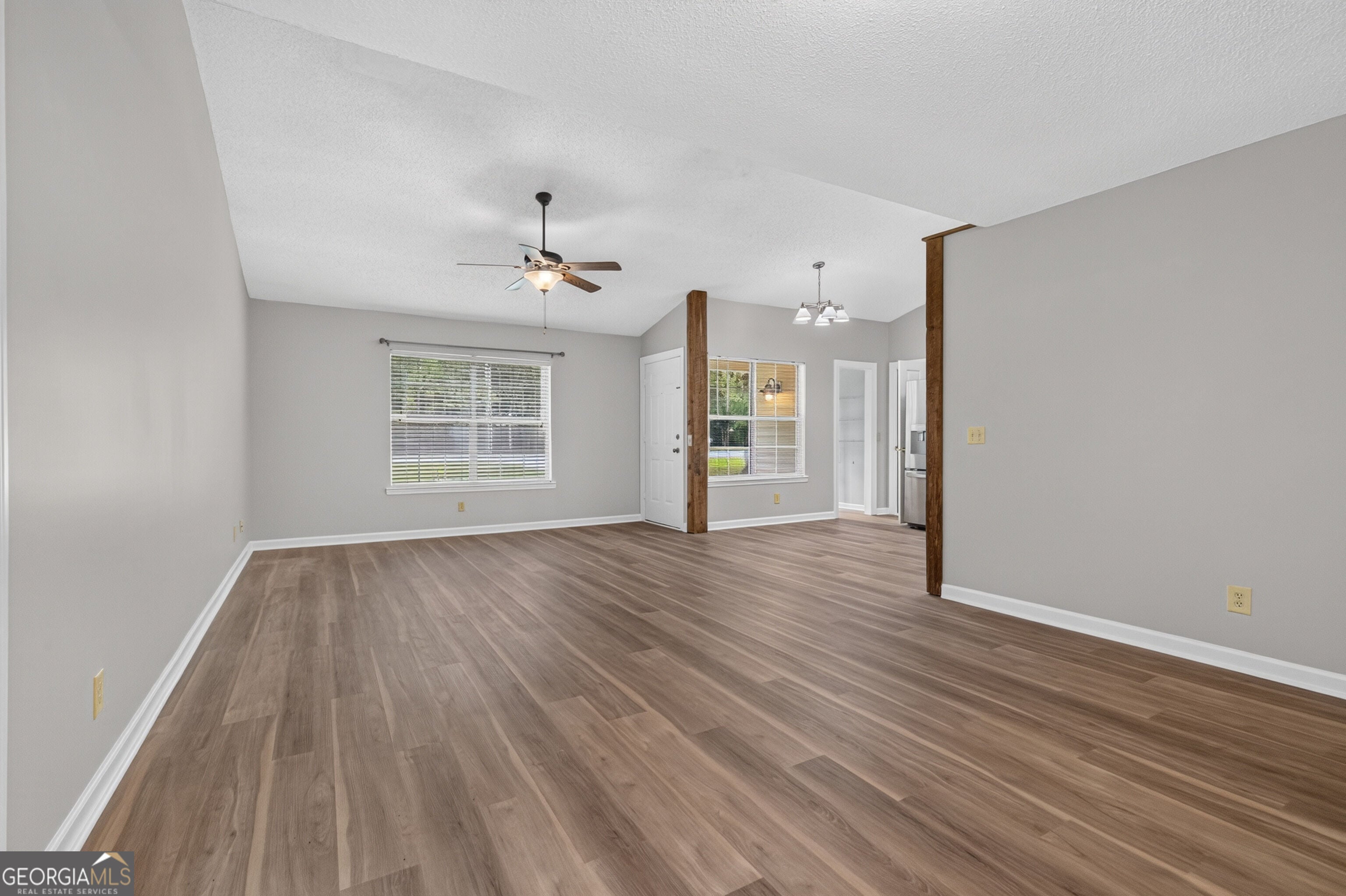 5365 Mccall RD