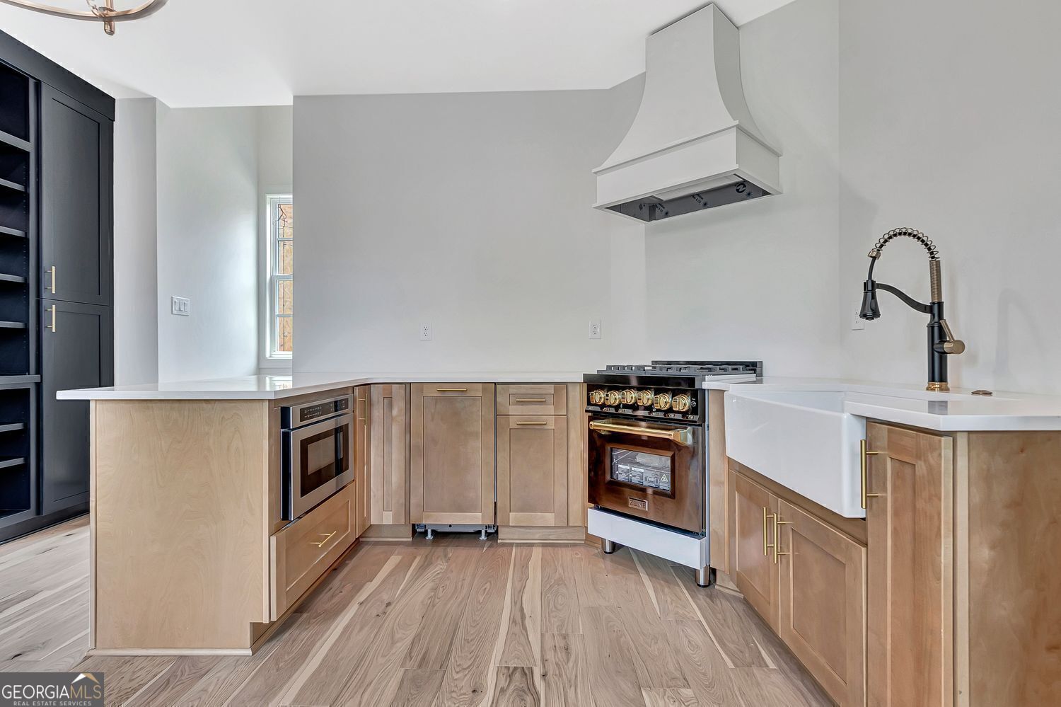 126 Morgan ST