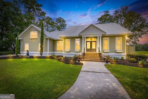 Photo of 168 Harbor Pointe Drive, Brunswick, GA 31523 (MLS # 10620677)