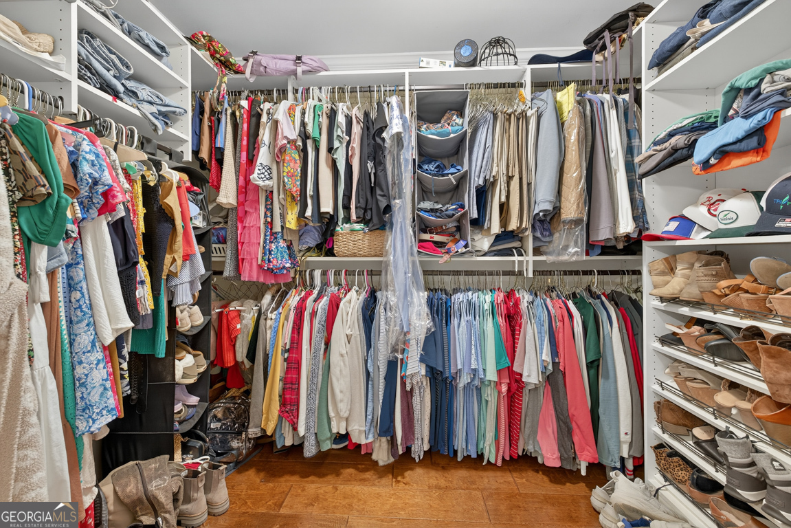 Davis Estates - Residential