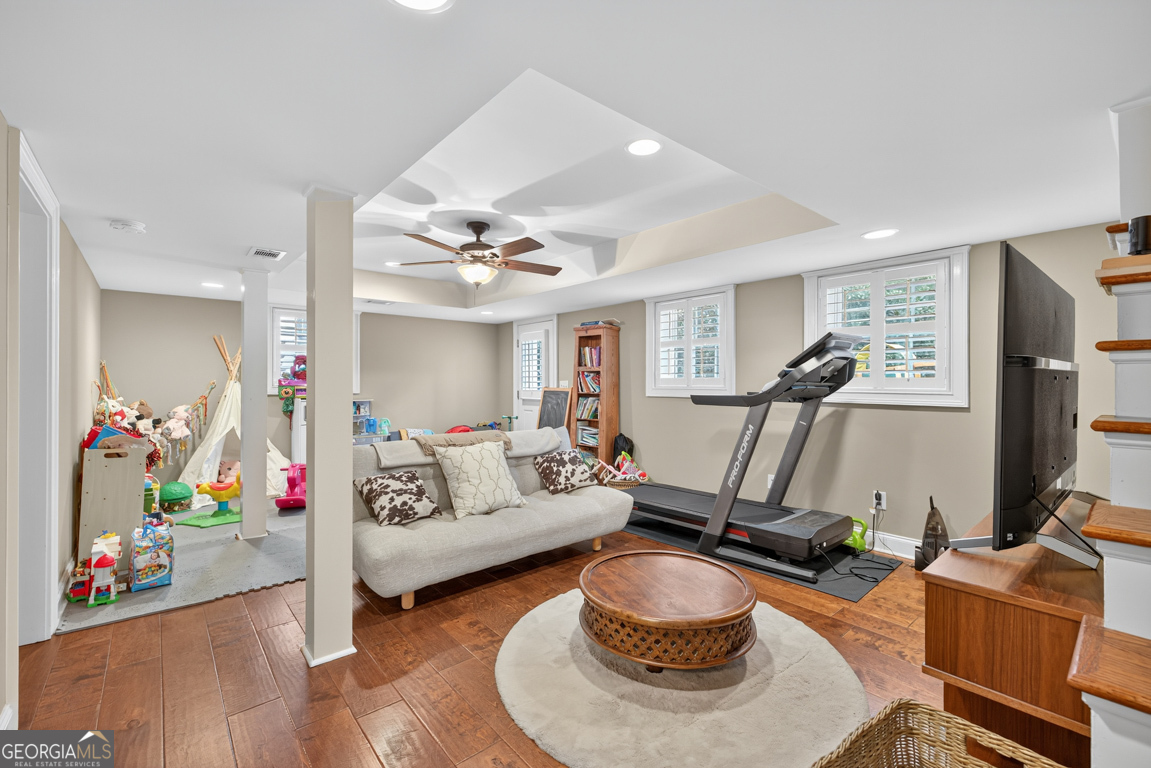 Davis Estates - Residential