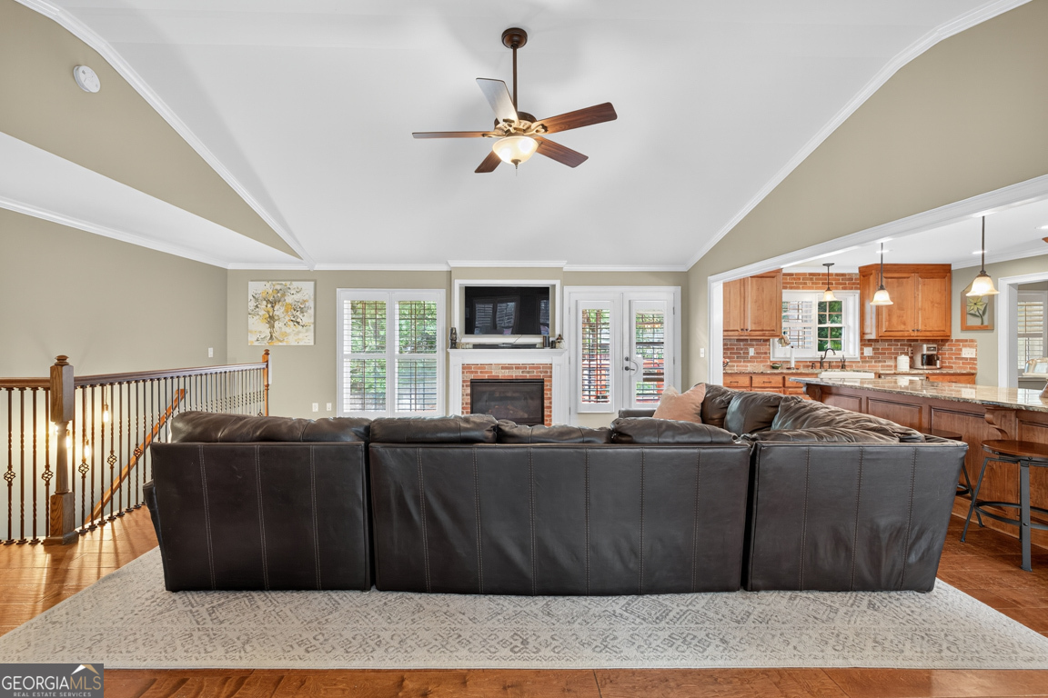 Davis Estates - Residential