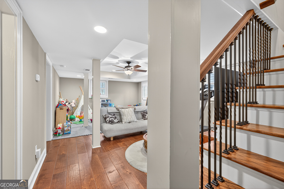 Davis Estates - Residential