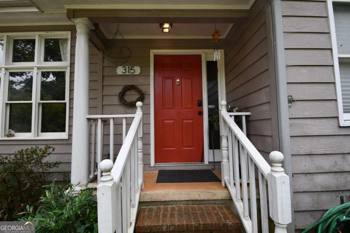 315 Rocky DR