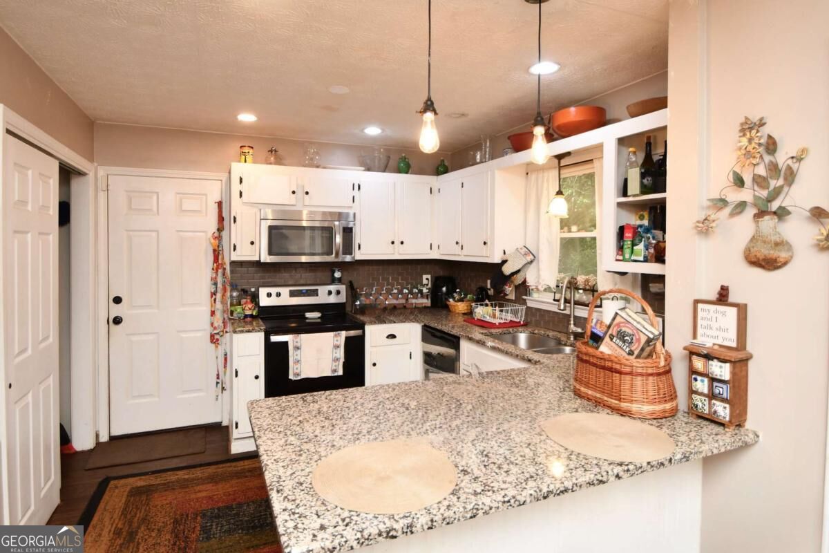 315 Rocky DR