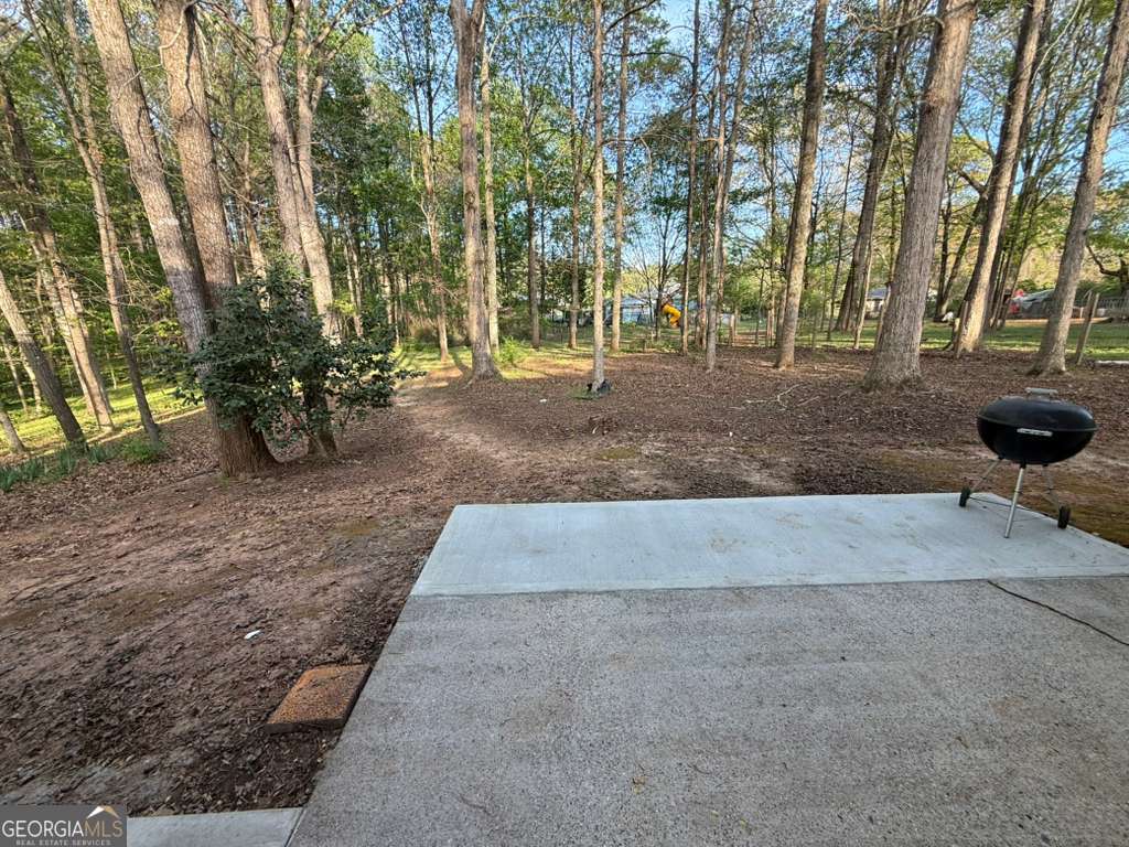 35 Lindsey LN