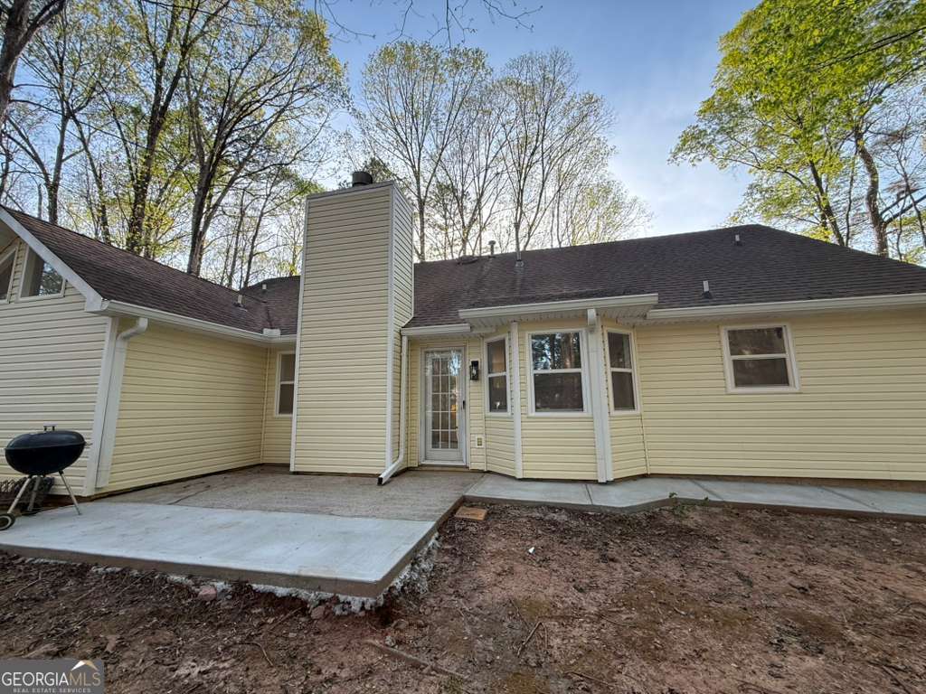 35 Lindsey LN