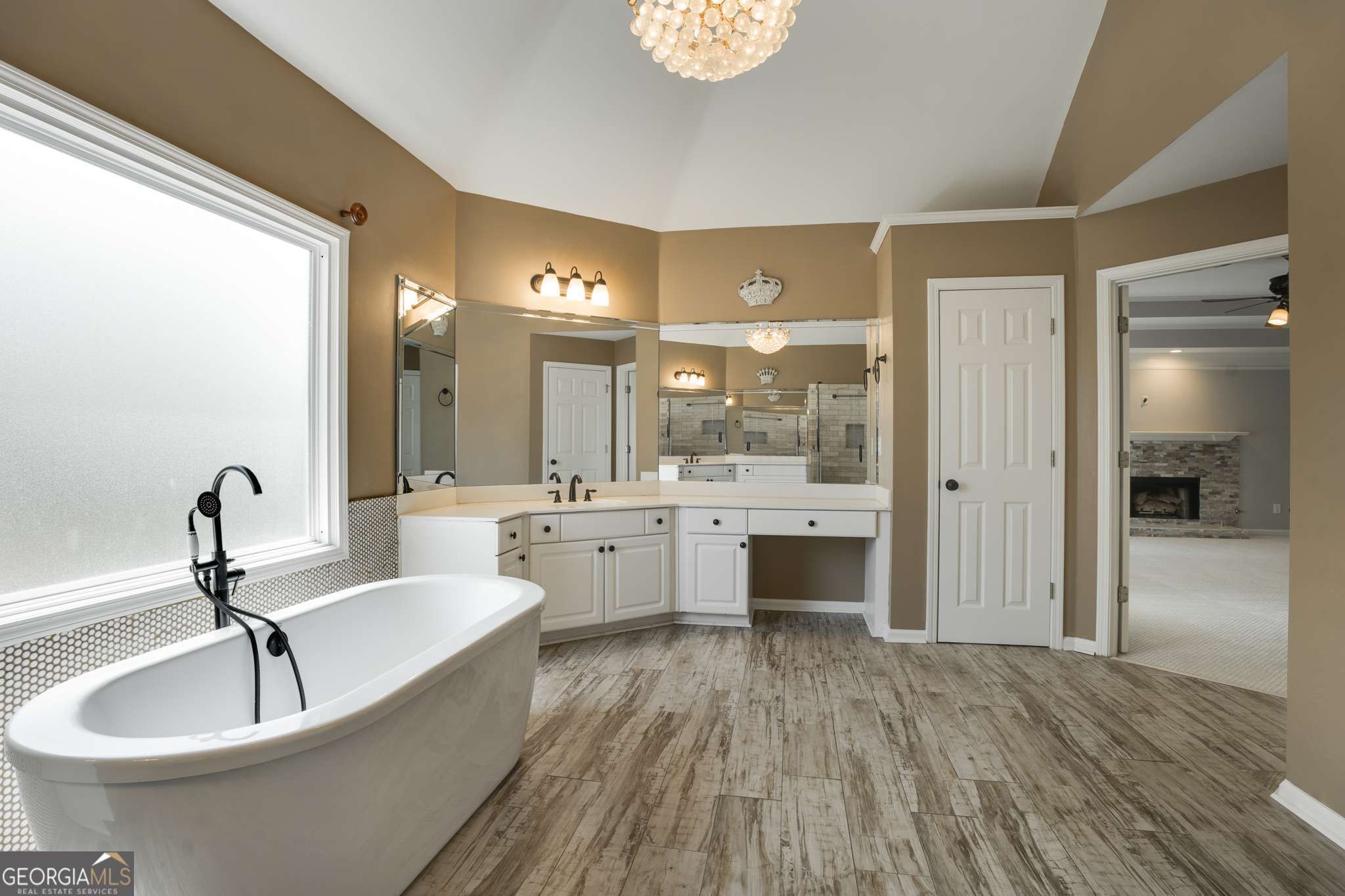Lafayette Square - Residential