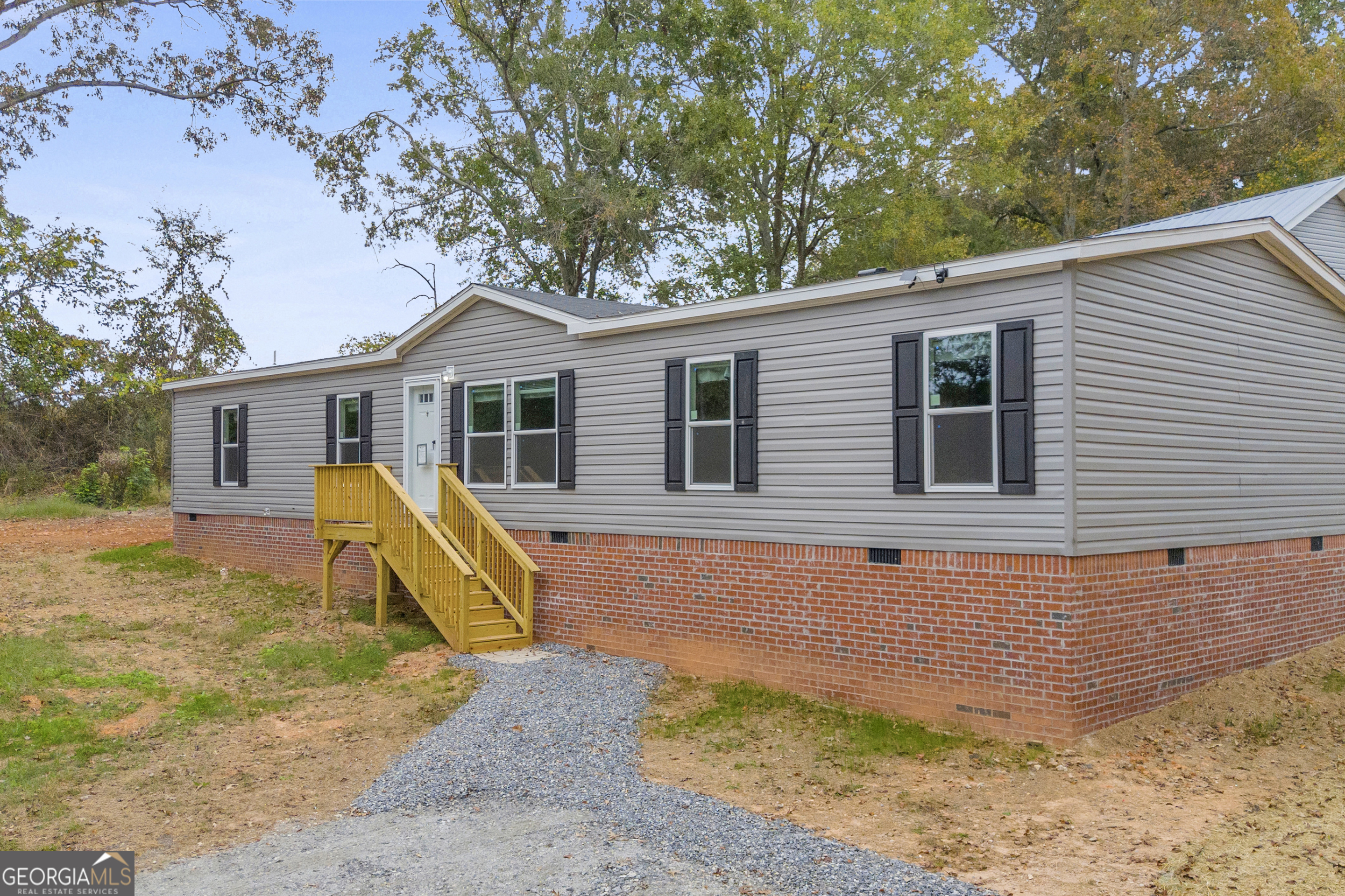 410 Wilson Cemetery RD