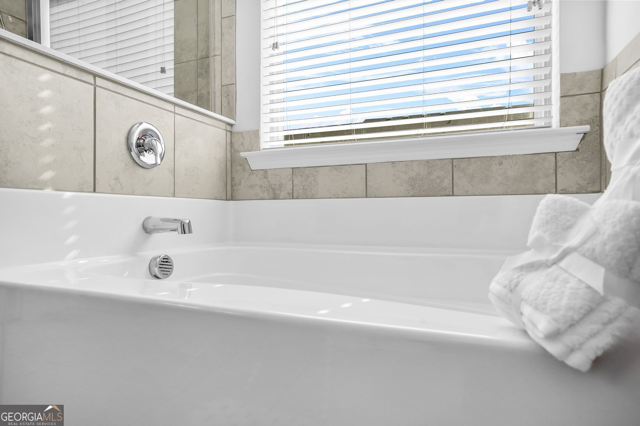 Fairburn, Georgia 30213, United States, 3 Bedrooms Bedrooms, ,3 BathroomsBathrooms,Residential,Active,109042