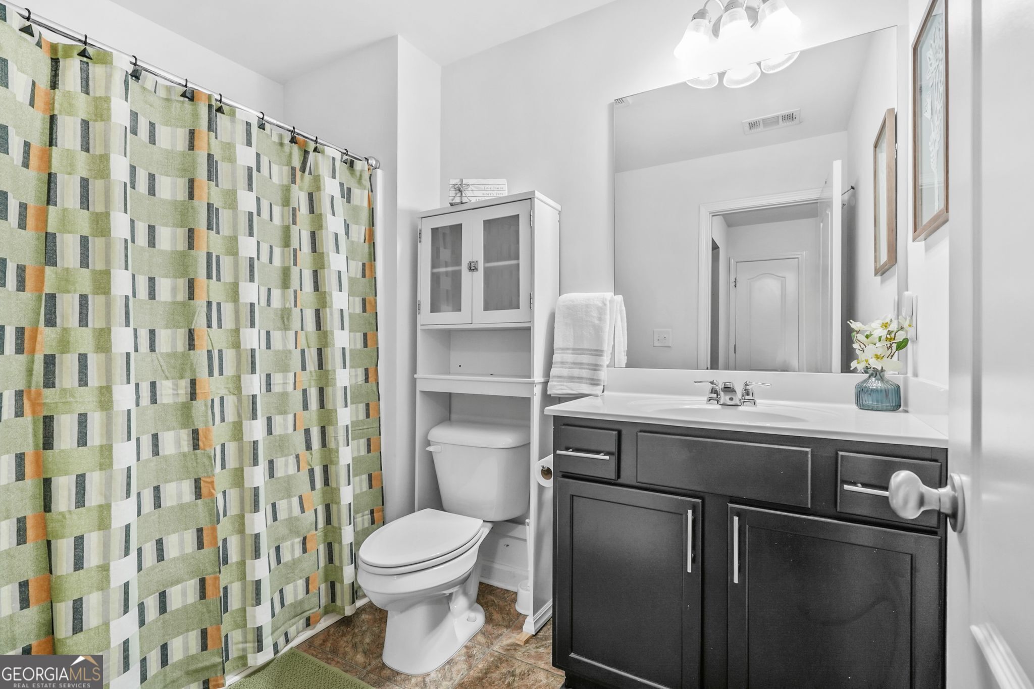 Fairburn, Georgia 30213, United States, 3 Bedrooms Bedrooms, ,3 BathroomsBathrooms,Residential,Active,109042