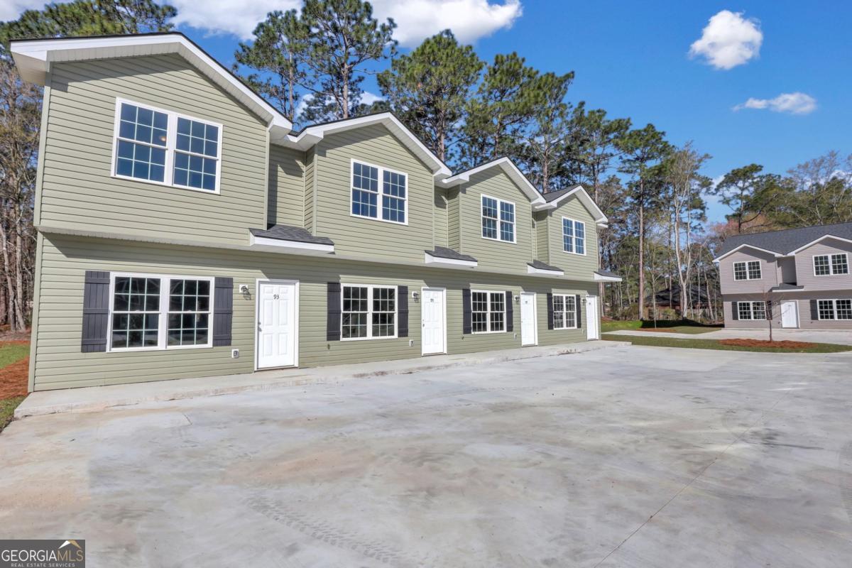 93 Briarwood RD