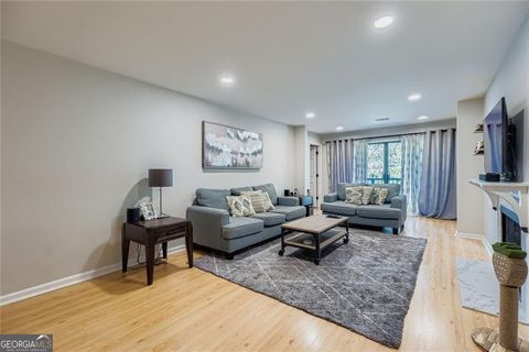 Photo of 3302 Pine Heights Drive NE, Atlanta, GA 30324 (MLS # 10629237)