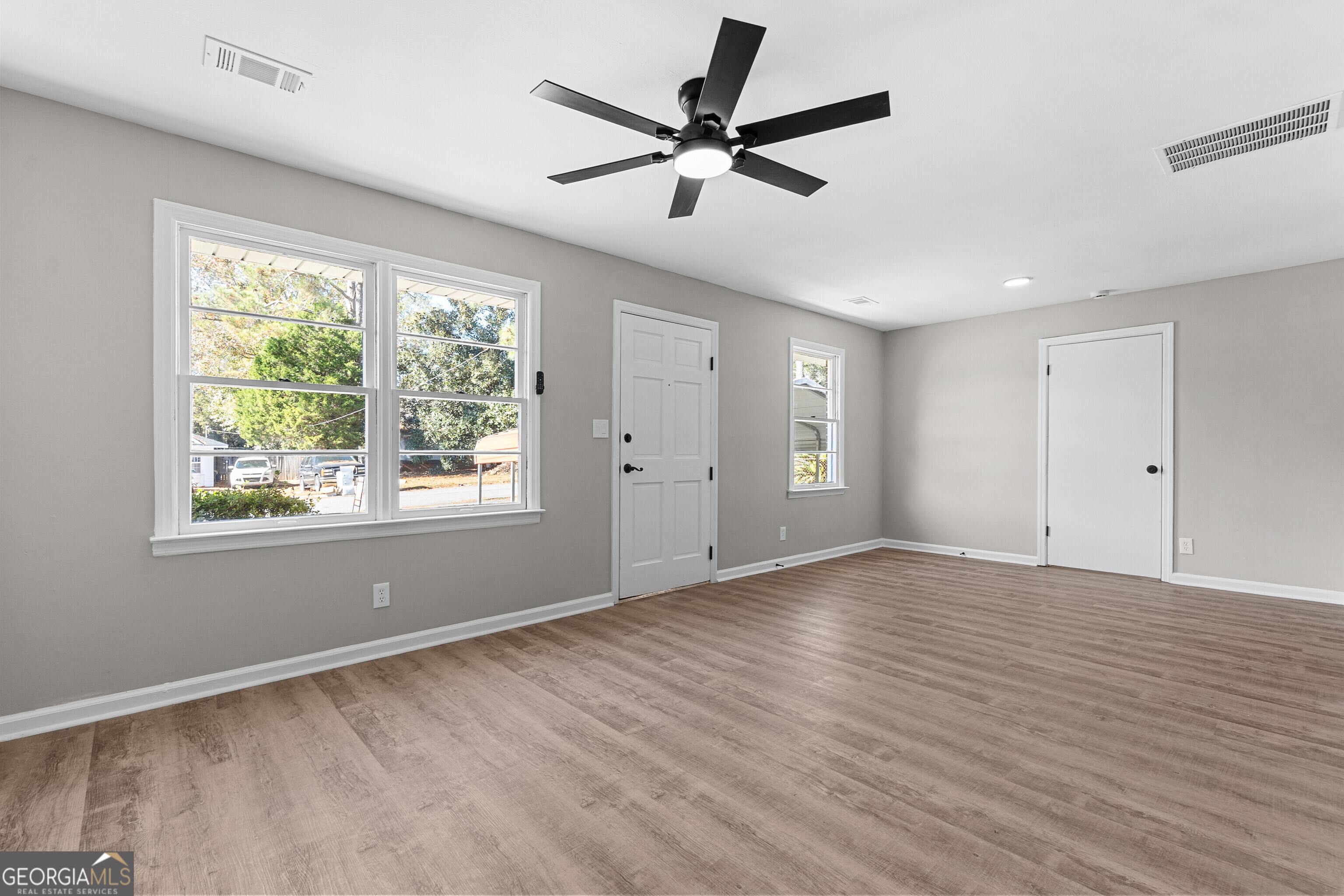 Lindsey Park - Residential