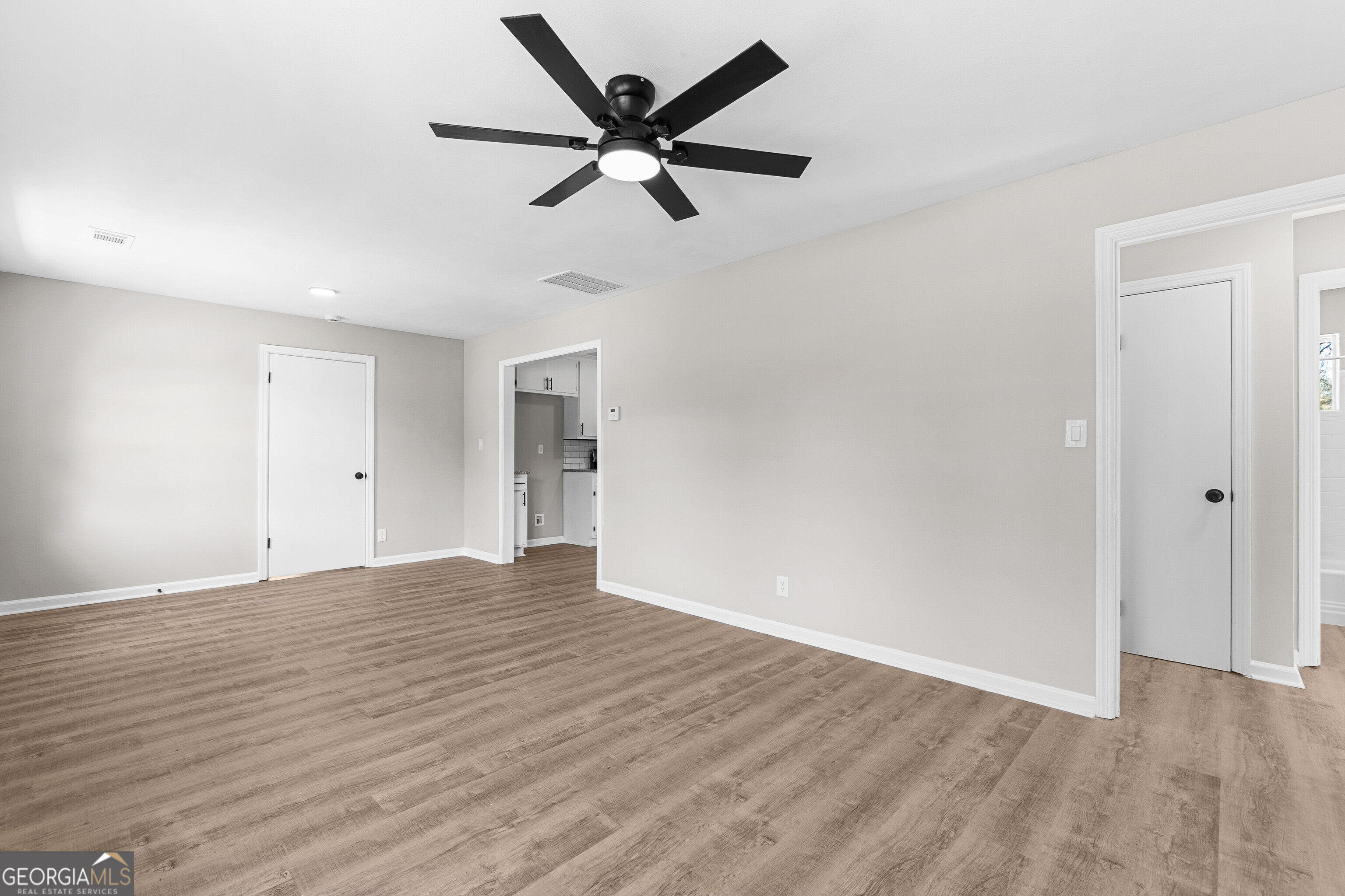 Lindsey Park - Residential