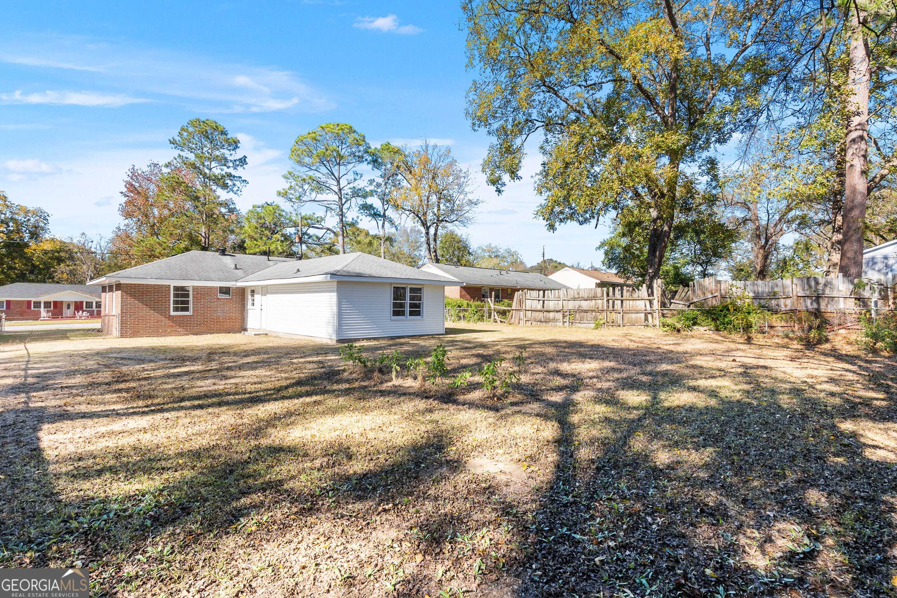 Lindsey Park - Residential