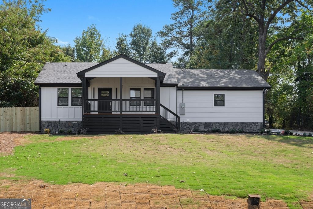 Photo of 1180 Fleming Street SE, Smyrna, GA 30080 (MLS # 10665067)