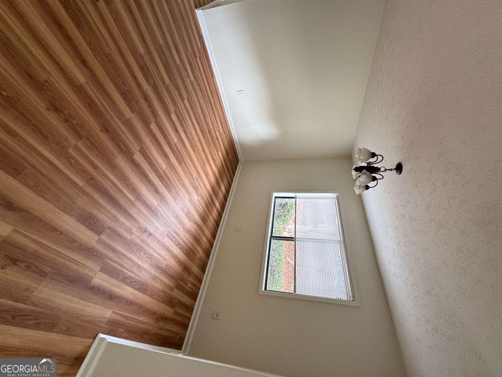 Photo of 2004 Parkaire Crossing, Marietta, GA 30068 (MLS # 10657546)