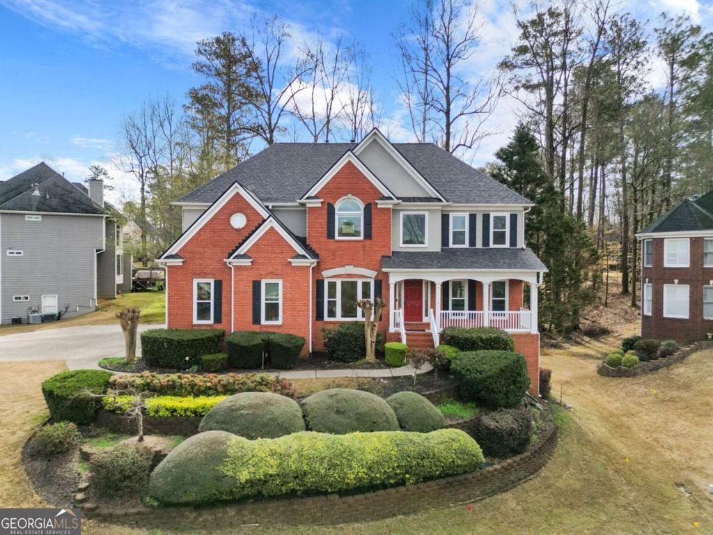 Photo of 4302 Lansmoore Crossing, Suwanee, GA 30024 (MLS # 10769765)